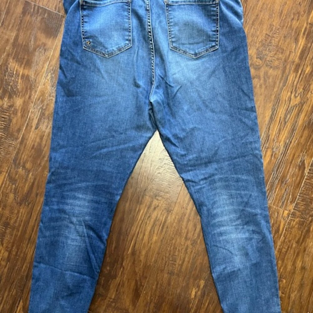 Kut from the Kloth Toothpick Skinny Distressed Jeans Size 16 - Picture 5 of 6